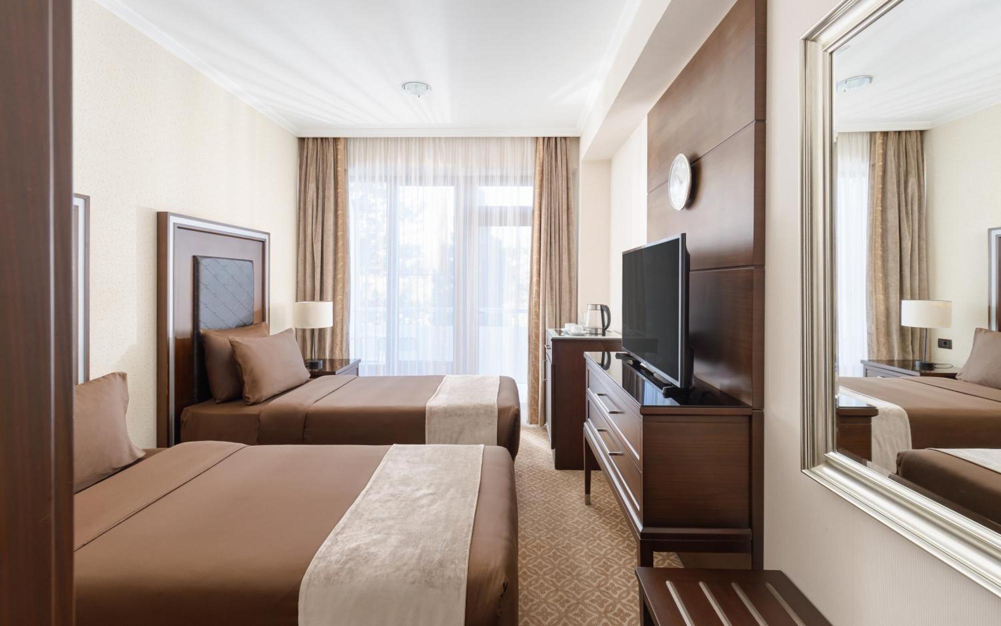 Chinar Hotel & Spa Naftalan Exterior foto